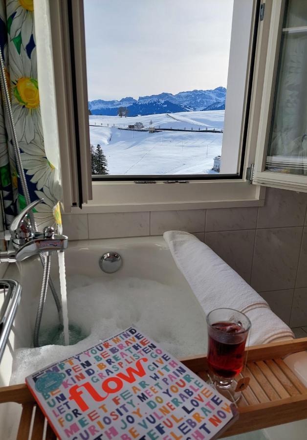 B&B Gaestehaus Roessli Schwellbrunn Exteriér fotografie